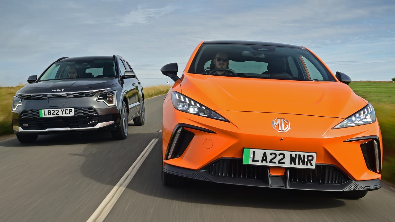 Twin test MG4 EV vs Kia Niro EV DrivingElectric